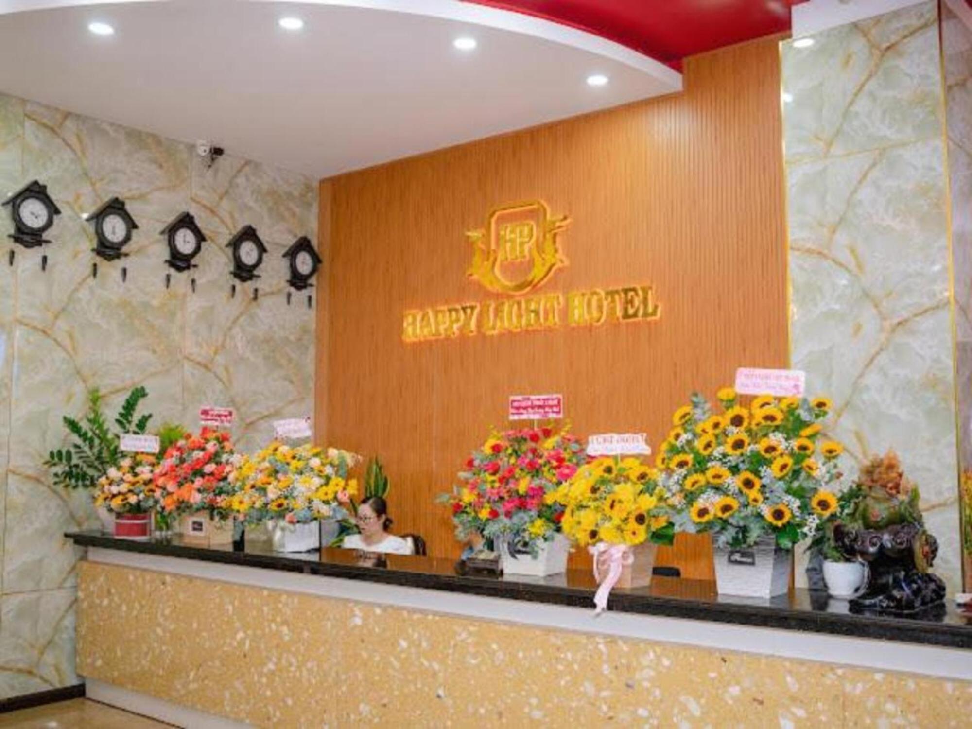 Happy Light Central На Транг Екстериор снимка